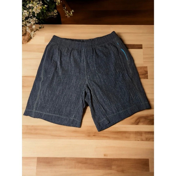 Lululemon Running Shorts Men Size Large Blue Built In Brief Drawstring Dark Gray - Picture 1 of 8